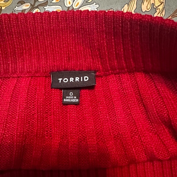 Torrid Red Ribbed Skirt Set - Picture 2 of 3